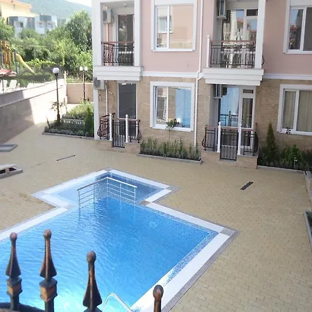 Sun House Saint Vlas Daire